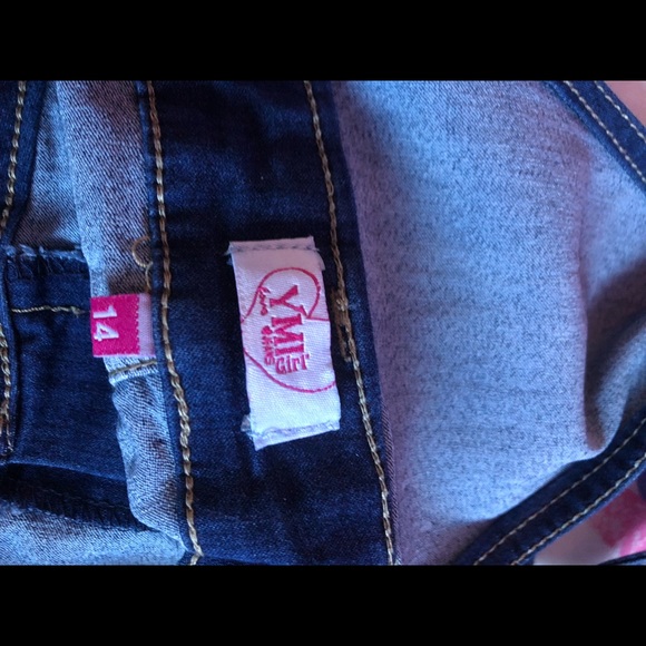 Overall - Picture 4 of 5